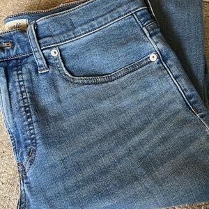 Madewell The Mid-rise Vintage jean. size 29